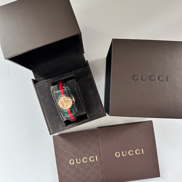 Gucci Dress watch - Skeleton dial with gold details **NEW WITH BOX** - Picture 2 of 7